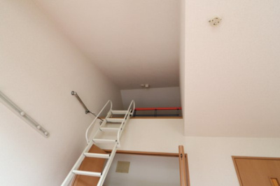 【内装】 | メドウズ