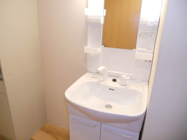 パサージュ二条城東の洗面所