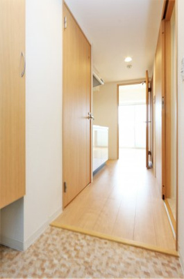 【玄関】 | ALBA | 同物件・別部屋（参考写真）