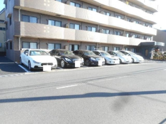【駐車場】 | メルベーユ