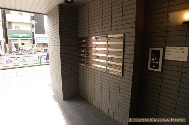 【エントランス】