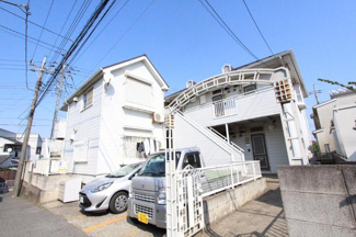 【外観】 | エステートピア小高 | 閑静な住宅街に立地。お洒落な賃貸アパートです。