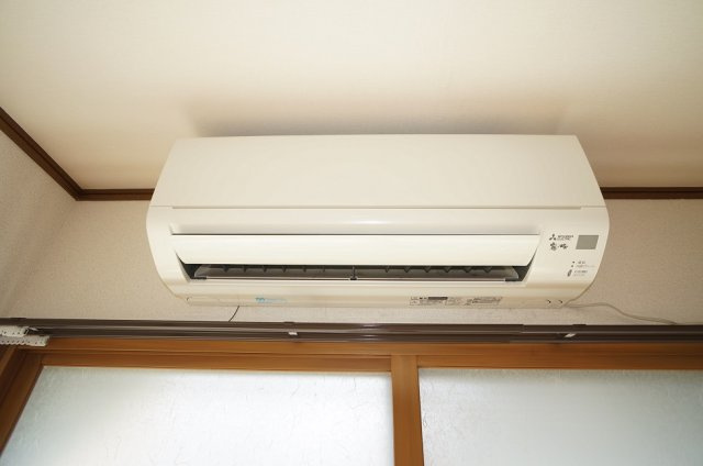 【設備】 | コーポサルビア | 空調設備