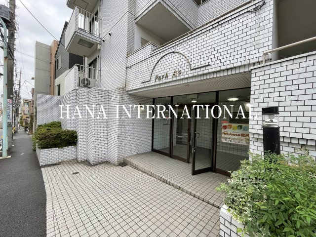 パークアベニュー国分寺Ⅱのエントランス
