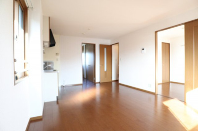 【居間・リビング】 | サニーハイツ田園A