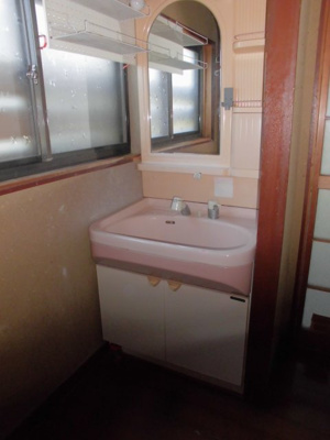 【独立洗面台】 | 北秋田市綴子字中堤・中古住宅