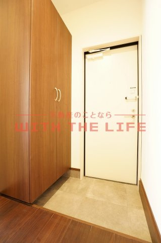 BRAVE BASE REO【10,000円キャッシュバック】の玄関|シンプルで使いやすい玄関です