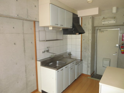 【キッチン】 | ラピスコート