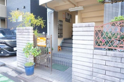 【エントランス】 | メゾンケント | 建物エントランス