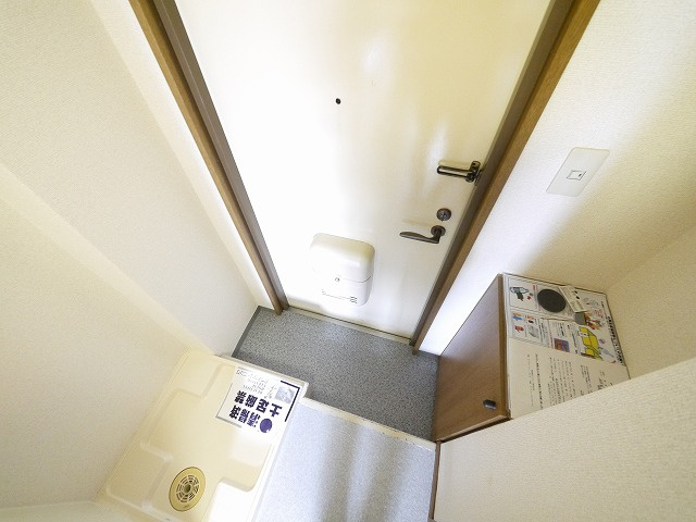 新大宮シティ・パルの玄関