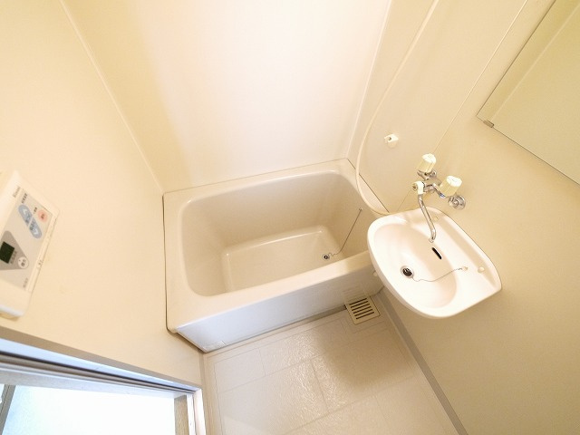 新大宮シティ・パルの浴室