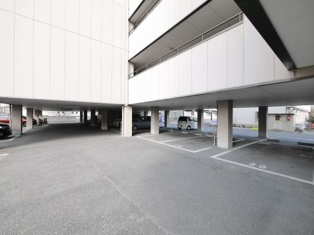 新大宮シティ・パルの駐車場