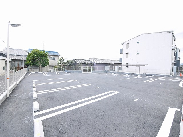 グランデの駐車場|駐車場です