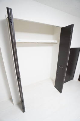 【収納】 | リュミエール | ※同物件・反転タイプの写真です。