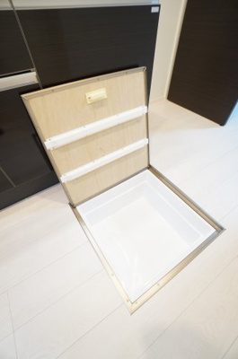 【収納】 | リュミエール | ※同物件・反転タイプの写真です。