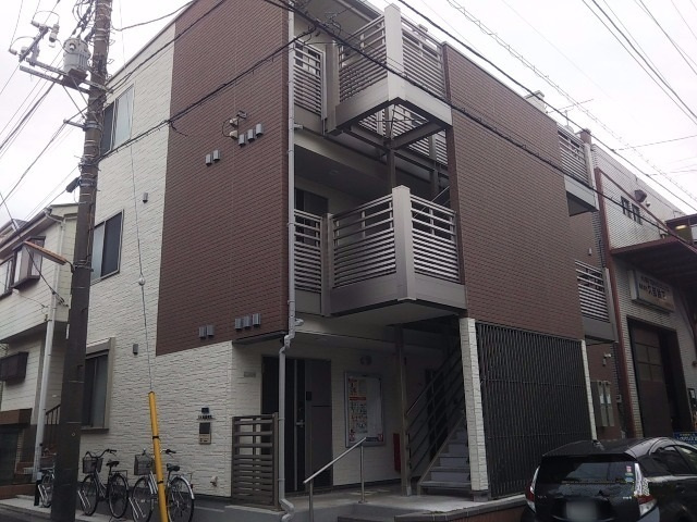 クレイノネオ南篠崎町の外観