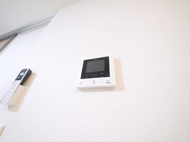 グランデのセキュリティ|モニター付きインターホンです