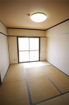 【寝室】 | 宮本マンション | 寝室にいかがでしょうか