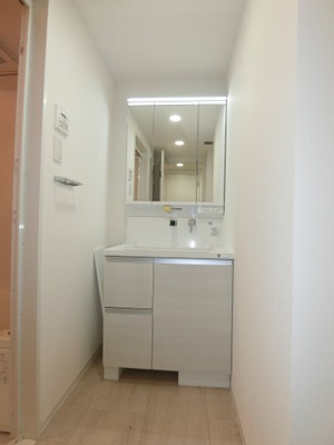 【洗面所】 | GOTEN武蔵小杉 | 他のお部屋の参考写真となります。