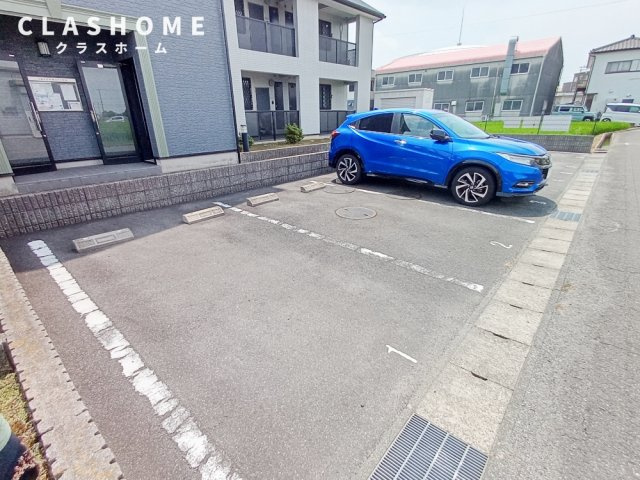 アンプルール リーブル KOIKEⅡA　　 刈谷市近郊の賃貸はクラスホーム刈谷店の駐車場