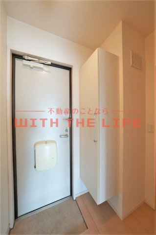 ハートフルハイツ【10，000円キャッシュバック対象物件】の玄関|シンプルで使いやすい玄関です