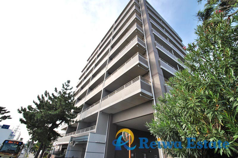 日神パレステージ茅ヶ崎の外観