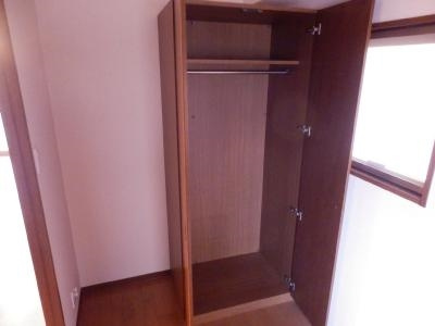 S-FORT二条城前（旧グランエターナ二条城前）の収納