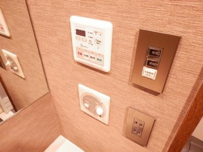 S-FORT二条城前（旧グランエターナ二条城前）の設備|浴室乾燥機能付