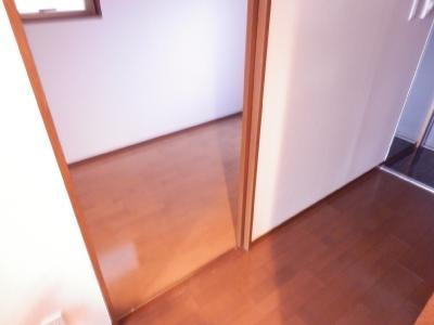 S-FORT二条城前（旧グランエターナ二条城前）の洋室