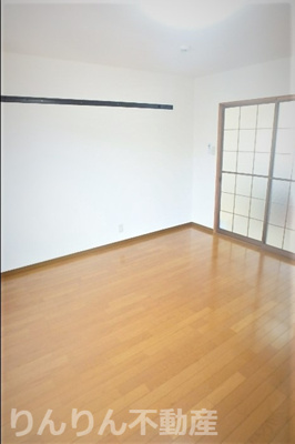 【居間・リビング】 | プレジール南昭和 | 使いやすいリビングです