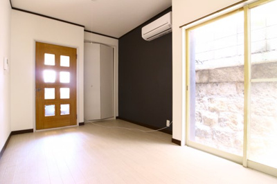 【居間・リビング】 | サンマリン平磯