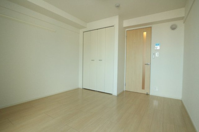 【寝室】 | イーストブルー六番館