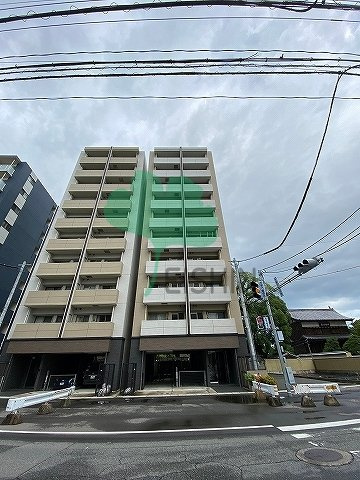 ヴィラージュ県庁前2(犬猫飼育可能の追炊付マンション！)