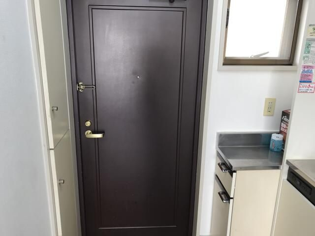 メゾン・ド・ティファニーIの玄関