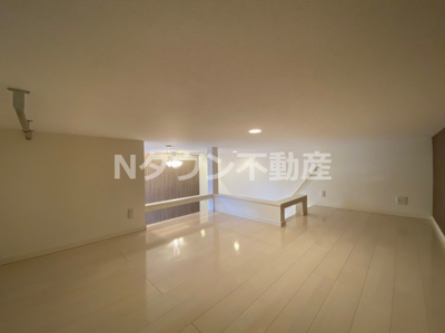 【寝室】 | Villa Clelia | 落ち着いた色調の寝室です