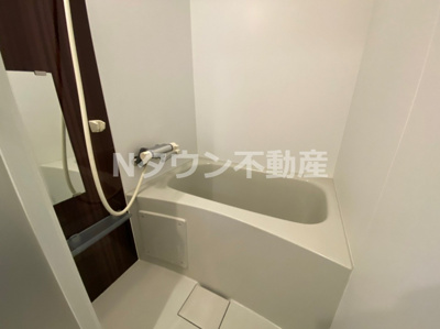 【浴室】 | Villa Clelia | コンパクトで使いやすいお風呂です