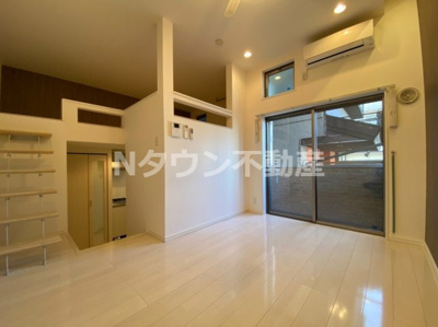 【居間・リビング】 | Villa Clelia | おしゃれな居間です