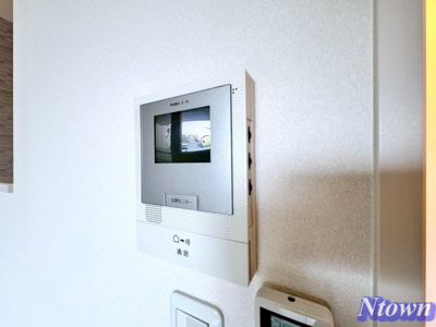 【バルコニー】 | ヴェリテール本陣 | 開放的で明るい空間を演出してくれるバルコニーです