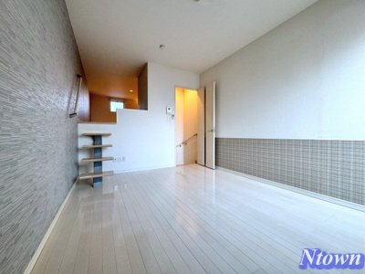 【居間・リビング】 | ヴェリテール本陣 | こちらのリビングで趣味の時間をお楽しみください