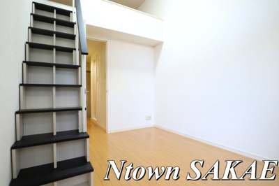 【居間・リビング】 | loft4千種 | 使いやすい居間です