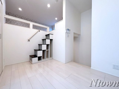 【居間・リビング】 | アッシュコート名古屋 | 居間です