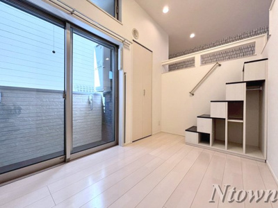 【居間・リビング】 | アッシュコート名古屋 | ゆったり過ごせる居間です