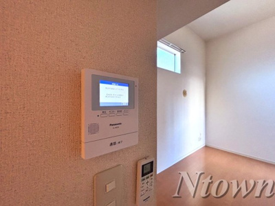【セキュリティ】 | カーサ・ルチア千種B | モニター付きインターホンです