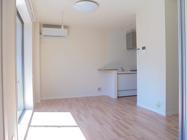 カーサグランデ本八幡の洋室