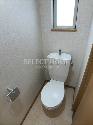 【トイレ】 | わかば苑Ⅲ | 清潔感のあるトイレです
同型タイプです