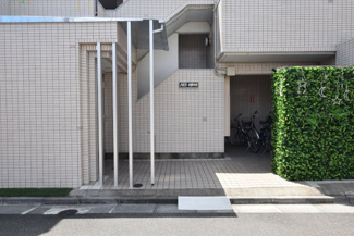 【エントランス】 | エントランス