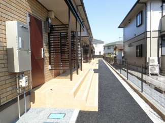 【エントランス】 | シェーナ | 業務スーパー宇都宮簗瀬店