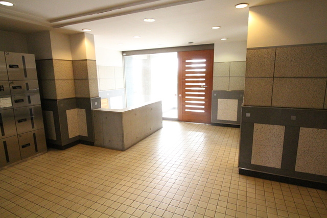 CASSIAたまプラーザのエントランス