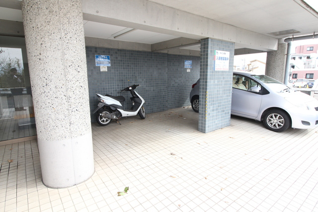 CASSIAたまプラーザの駐車場