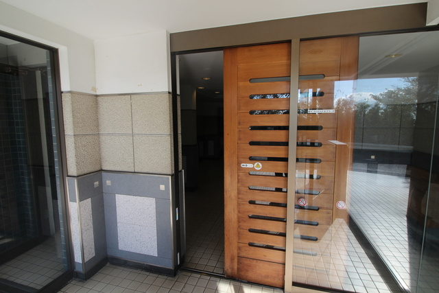 CASSIAたまプラーザのエントランス